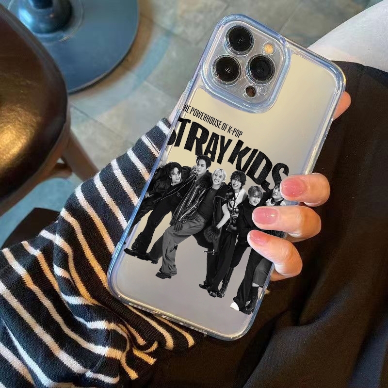 Custodia per telefono StrayKid - X Phone Accessories recensione e prezzo