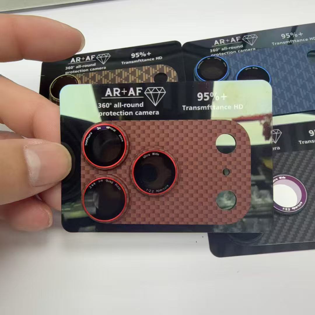 Protezione per Obiettivo Fotoc - Phone Accessories Box Set recensione e prezzo